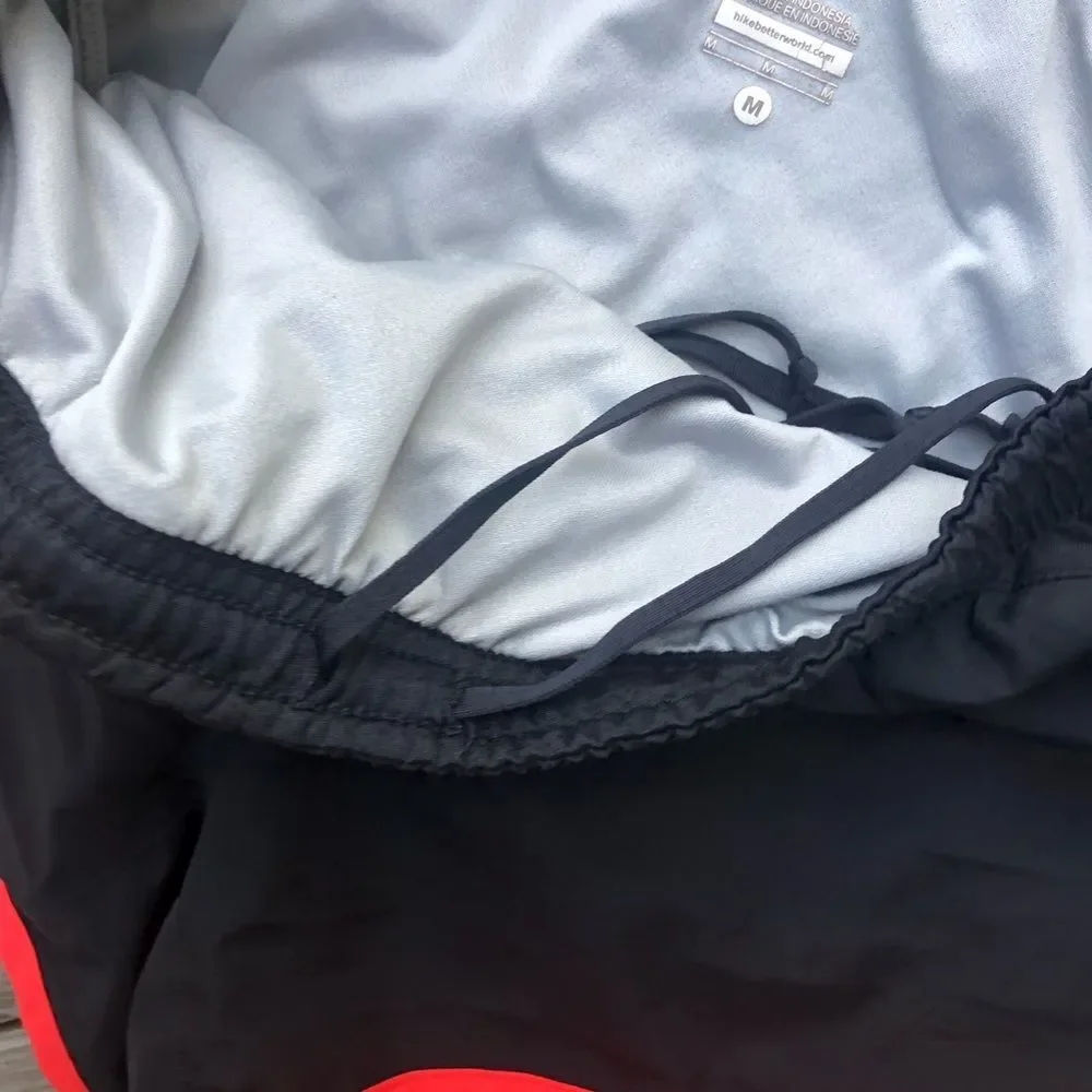 Nike Shorts - Picture 5 of 7